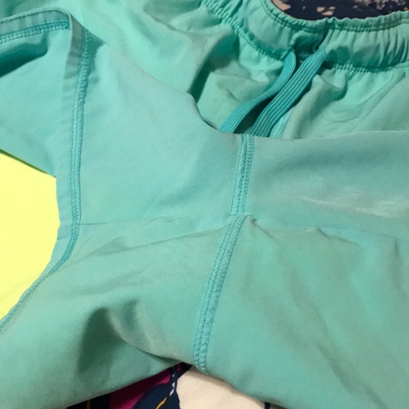 Nike shorts w/ spandex - Picture 5 of 5